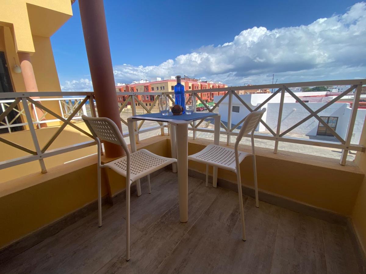 Modern Apartment With Sea Views In Corralejo Exteriör bild